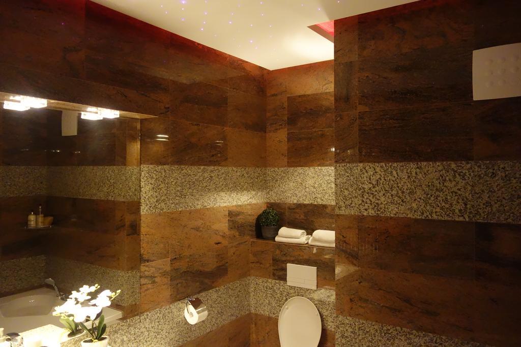 פראג Apartment Lupacova מראה חיצוני תמונה